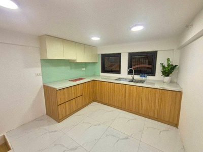 Nhà Đội Cấn - trung tâm BA ĐÌNH - ba gác đỗ cửa - 5 TẦNG ĐẸP LUNG LINH, Ở NGAY 2