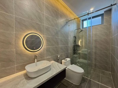  Căn Nhà 3 Lầu   Full Công Năng   Trung Tâm TP Tân An   Chính Chủ - Sổ Hồng Riêng 8