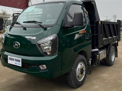 Xe tải ben 3.2 tấn chiến thắng thùng 2.4 khối vào ngõ phố 1