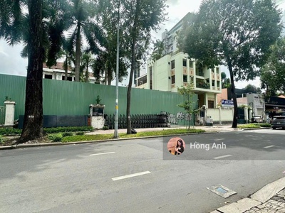 Bán mặt tiền khủng trần quốc thảo, quận 3   dt 45x42m, cn 1.215m    chỉ 319 tr/m 2