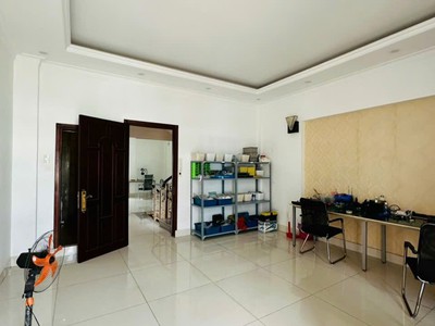 Nhà mới váo ở ngay, hoàn công đầy đủ, hỗ trợ ngân hàng, bưng ông thoàn-phú huux-phước long b-tp.thủ 2