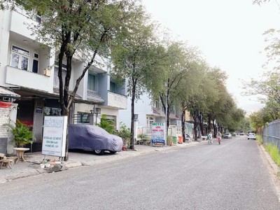 Bán nhà mặt tiền kdc trung sơn 6x20 sổ riêng 4 tầng chỉ 17 tỷ 5 0