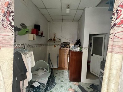 Bán nhà bhha mặt tiền , kinh doanh - gần chợ, công an, ubnd chỉ nhỉnh 1 tỷ 1