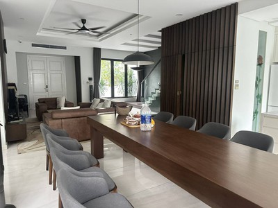 Bán  bt khuất duy tiến, vỉa hè, phân lô, ô tô tránh, kd vô địch, 148m, mt 7.2m, 42 tỷ 1