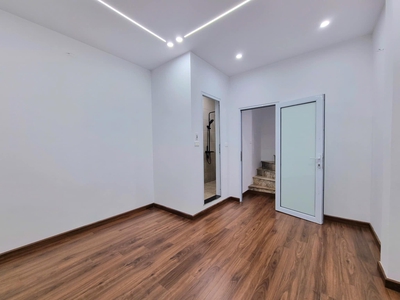 Bán nhà phố khương trung -tx, 25m2 ngõ thông - kinh doanh đỉnh - nhà mới - chỉ 5,38t 1
