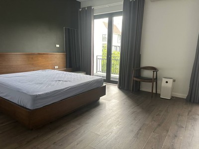 Bán  bt khuất duy tiến, vỉa hè, phân lô, ô tô tránh, kd vô địch, 148m, mt 7.2m, 42 tỷ 4