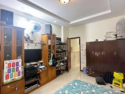 Nhà  hẻm ôtô đường nhất chi mai phường 13 quận tân bình. 4