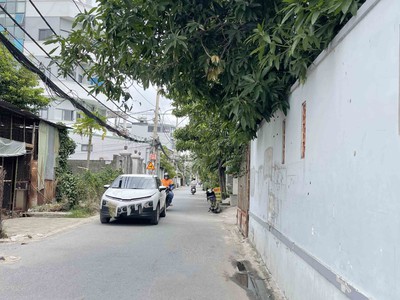 Bán đất thổ cư mặt tiền hiếm có   109m2 5.2 21   đường 8m -  gần phạm văn đồng   chỉ 8.6 tỷ 2