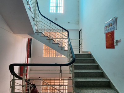Đường kiệt 6m sát mt, gần nguyễn văn linh, 140m2, ngang 11m, 5 tầng, 20 căn hộ, 13.5 tỷ 0