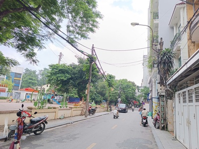 Lô góc, mặt tiền 4.8m, ô tô tránh đường đặng văn ngữ 65m  x 4t   20,8 tỷ 2