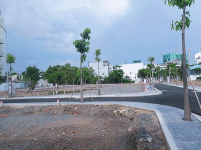 Chơn thành ngay tthc 1ty2/200m2 hàng hiếm , 10m ngang 3