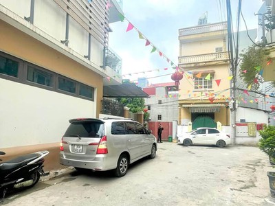 Bán nhà trần cung lô góc 3 mặt ngõ 65m  7tầng thang máy, ô tô vào nhà   giá nhỉnh 18 tỷ 0