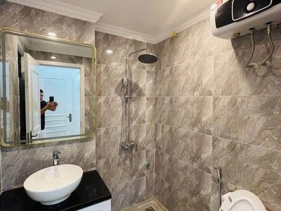 Bán nhà trần cung lô góc 3 mặt ngõ 65m  7tầng thang máy, ô tô vào nhà   giá nhỉnh 18 tỷ 3