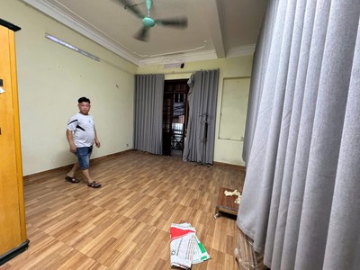 Bán nhà trung tâm quận thanh xuân lô góc ngõ ô tô kinh doanh 42m 8,2 tỷ 3