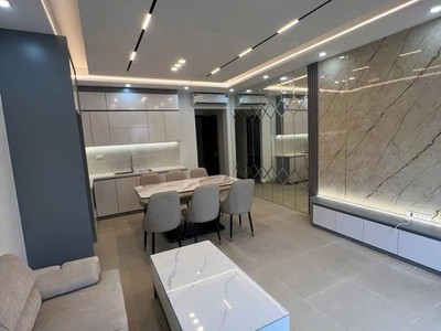 Bán nhà mặt ngõ xuân la   65m  7tầng thang máy mt 5m   phân lô ô tô   kinh doanh   giá 16 tỷ 2