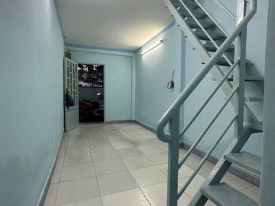 Nhà giá rẻ dưới 2 tỷ   có sổ hồng   hẻm tân hòa đông, bình tân 0