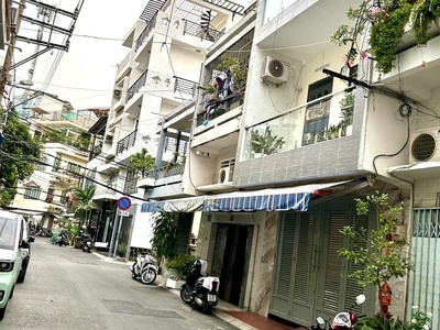 Nhà bán q4-4 tầng- mặt tiền xe hơi đậu cửa- khu an ninh- thông ra tân vĩnh, khánh hội, hoàng diệu. 3