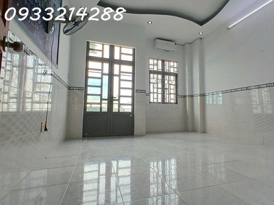 Nhà  hương lộ 80, bình hưng hòa b  bình tân 72m2, sổ hồng riêng , giá chỉ 4 tỷ 4
