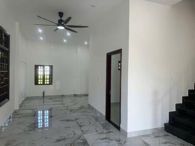 Chính chủ bán nhà mái thái góc 2 mặt tiền   vị trí đắc địa gần biển và sông 3