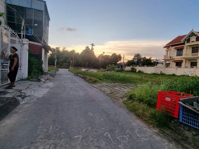 Bán đất 120m2 đường 5m khu phân lô vĩnh khê, an dương 3