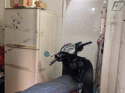 Bán tiệm quần áo mặt ngõ hai bà trưng   cát dài 4
