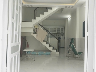 Bán nhà 2 tầng phạm văn chiêu, gần quang trung, 4m x 10m, giá nhỉnh 4 tỷ, sổ riêng 4
