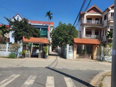 Bán gấp lô đất thôn thượng thôn, xã đông tiến, huyện yên phong,  bắc ninh. 0