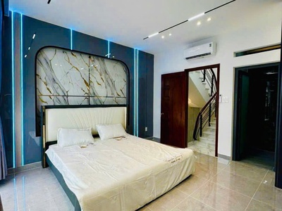 Bán nhà đẹp phan huy ích, 4 tầng, hẻm 8m thông, ngang 4,5m phù hợp ở   kinh doanh giá 11 tỷ 2