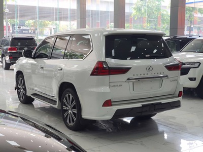 Bán Lexus LX570 Super Sport Trung Đông, sản xuât 2016. 2