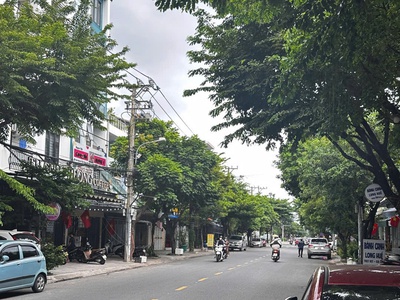 Bán nhà 3 tầng đường Huỳnh Tấn Phát, Hải Châu   105m2 Giá Nhỉnh 12 Tỷ 0