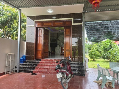 Nhà vườn xã Tân Trạch, Cần Đước tổng dt 330m2 1 lầu 3pn 3wc , sân thượng giá 3,9 tỷ 2