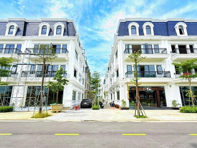 Sở hữu nhà phố Phú Xuân City chỉ cần 30 nhận nhà, cho thuê ngay 15 - 20 triệu/tháng 2