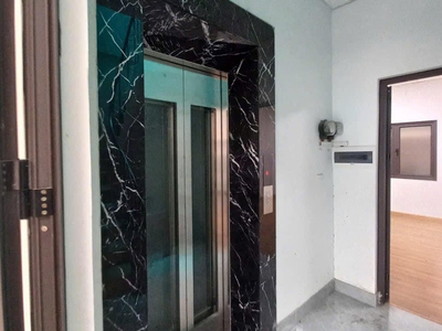 Mặt ngõ thông-phân lô-ô tô tránh-2 mặt tiền-70M 6T thang máy 26xTỶ-Kim Mã Ba Đình 0