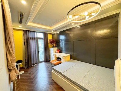Biệt thự đẳng cấp 282m2, mặt tiền 13m Linh Đàm, giá 62 tỷ 3