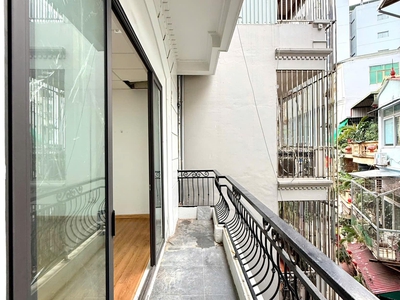 Bán nhà Kim Mã Ba Đình-mặt ngõ thông-phân lô ô tô tránh-2 mặt tiền-70M 6T thang máy 26xTỶ 3