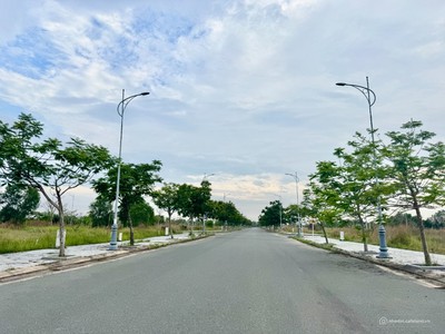 Mở bán GD1 khu đô thị sân bay Long Thành-cách sân bay chỉ 5km-Sổ hồng riêng-giá chỉ 10tr/m2 1