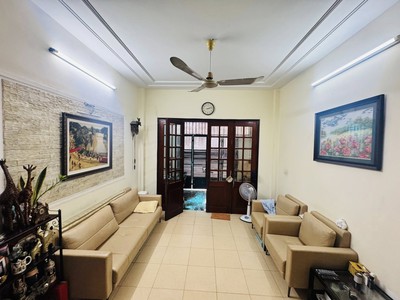 Bán nhà mặt phố nhà chung, 80m2, 72.5 tỷ, kinh doanh siêu đỉnh, phù hợp xây khách sạn 2