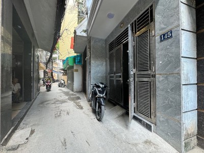 Siêu đỉnh phố khương đình- chỉ 8 tỷ- thang máy- lô góc 0