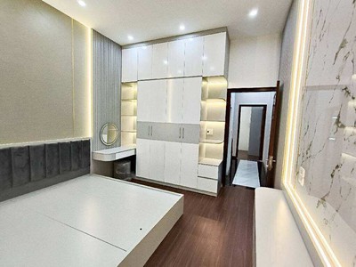 Tt hai bà trưng, nhà đẹp ở ngay, full nội thất, 45m nhỉnh 9 tỷ 2