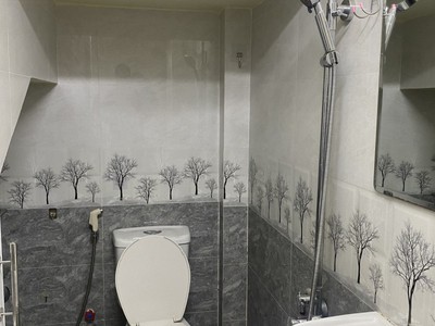 Bán nhà mặt phố trương văn thành, q.9, hiệp phú. dt 64m2, 2 tầng, 2pn. sổ hồng, giá 4.9 tỷ. lh: 4