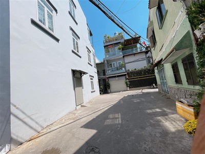 Bán nhà 3 mt hxh hoàng hoa thám, p.5, 4x13m, 1 trệt, 2 lầu, st, 4pn, 3wc, 9.2 tỷ, tl 1