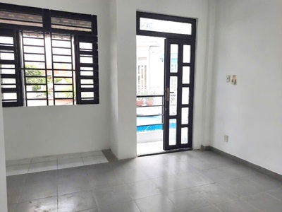 Bán nhà 2 tầng hẻm xe hơi linh chiểu   chỉ 5 tỷ nhỉnh   cho thuê 8tr/th - gần đh ngân hàng 3
