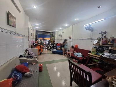 Bán nhà mặt tiền vip hiệp phú   gần chợ kiến thiết  90m2 -  đường 10m chỉ 10.3 tỷ  hiếm có 3