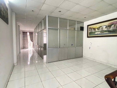 Bán nhà hxh phạm quý thích ngay chợ tân hương, 5,3x20m, 2 tầng - 3pn, chỉ 8.5 tỷ 2