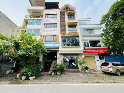 Siêu phẩm kiều mai   phân lô contenert tránh vỉa hè đá bóng   hai mặt ô tô tránh   ngõ to hơn phố 1