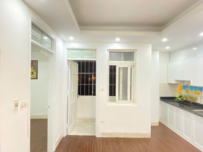 Cho thuê ccmn 2pn, mặt phố khương đình, ngã tư sở  ưu tiên khách ổn định, lâu dài 2