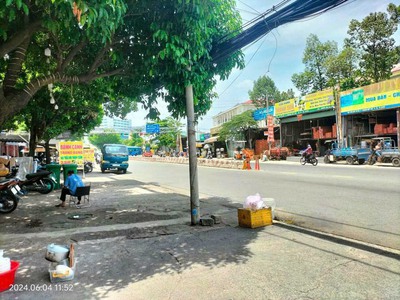 Hàng thơm   bán nhà 1 trệt 3 lầu mặt tiền tô ký   dtxd 330m    giá chỉ 15 tỷ 1