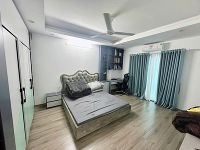 Nhà xuân la, lạc long quân  diện tích 32m, 5 tầng, mặt. tiền. 5m 2