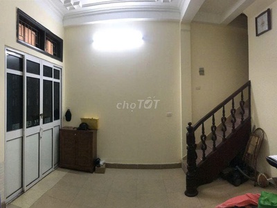 Cho thuê nhà riêng 3 tầng ,hoàng văn thái, khương trung   8.5 triệu/tháng 2