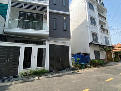 Nhà 4 lầu đẹp hiếm   ngang 7m   hẻm xe hơi 8m   khu nhà giàu cao cấp 0